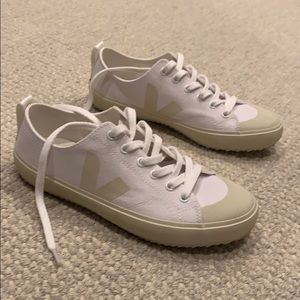 Veja sneakers